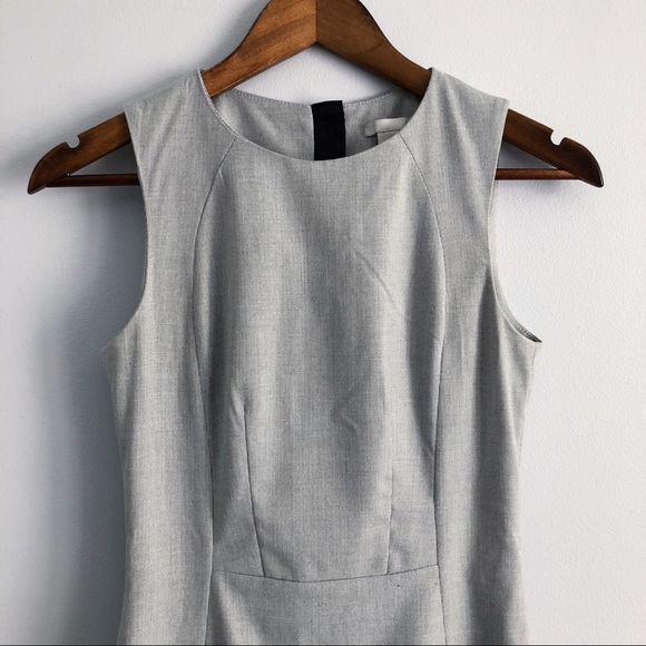 H&M Sleeveless Form-Fitting Pencil Dress - Picture 3 of 7